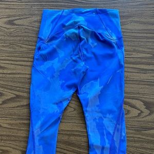 Lululemon leggings size 8 - bleach dye